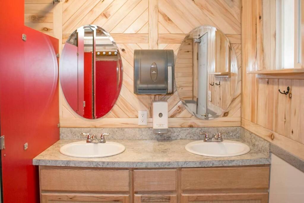 Moab Rv Resort Basic Cabin #3 - Okbc-C3 Extérieur photo